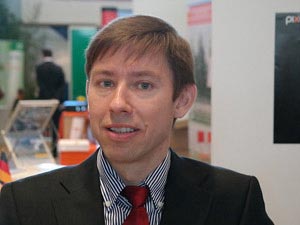 哪里能长期的在线手机号轰炸网页版